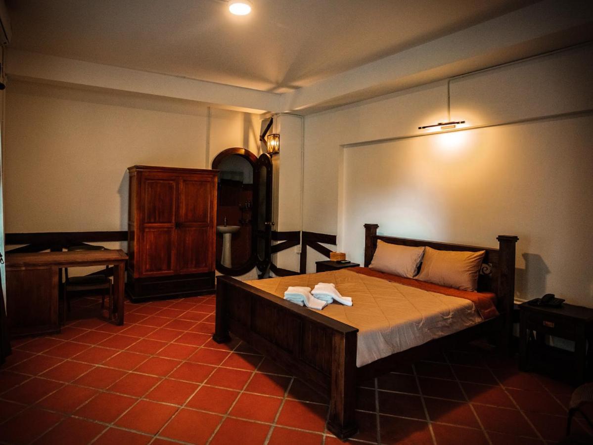 Y.O Inn Tỉnh Kontum Exterior foto