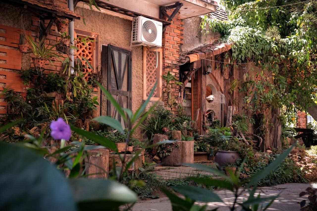 Y.O Inn Tỉnh Kontum Exterior foto