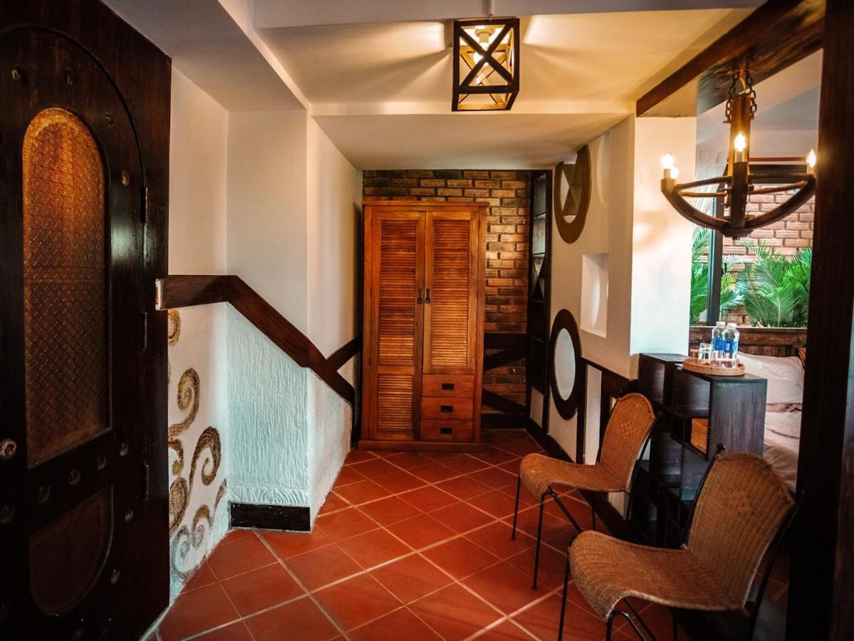 Y.O Inn Tỉnh Kontum Exterior foto